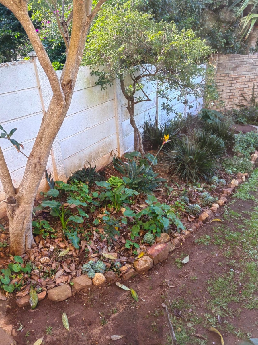 4 Bedroom Property for Sale in Wavecrest Eastern Cape
